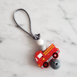 Tirette CAMION DE POMPIER pour fermeture éclair, zipette, accessoire sensoriel, bille de silicone