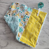 Doudou réconfort ABEILLES, mini doudou, fausse fourrure, accessoire pour bébé, cadeau de shower