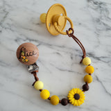 Attache-suce DAISY, Attache-suce personnalisée, petite fleur, cadeau de shower