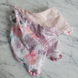 Bavoir FLEURS DÉLICATE, bavoir ajustable 3-24 mois