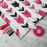 Doudou étiquettes CARREAUTÉ ROSE, bucheron, mini doudou, doudou sensorielle, bille de dentition, accessoire pour bébé, cadeau de shower