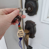 Porte-clés personnalisée, peint à la main, cette maman appartient à, cadeau maman, fête des mères