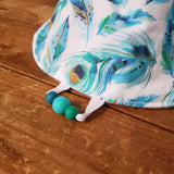 bavoir PLUMES AQUARELLE, bavoir ajustable 3-24mois, poussée dentaire, cadeau de shower, cadeau de naissance