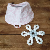 bavoir DENTELLE ROSE, bavoir ajustable 3-24 mois, poussée dentaire, cadeau de shower, cadeau de naissance